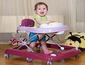 5 meilleures marques de trotteurs pour bébés